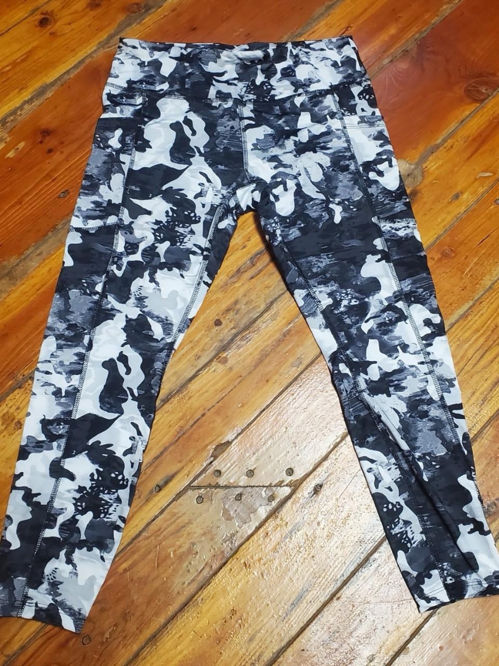 Avia Black & White Camo Performance Leggings